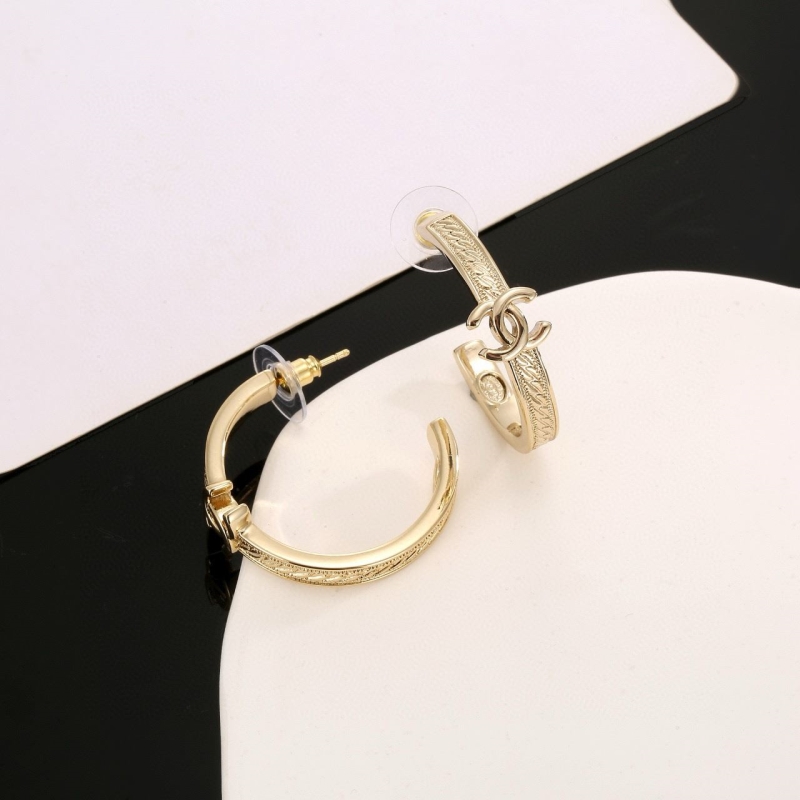 Ch**el earrings